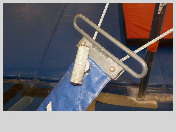 AAI cable tensioner